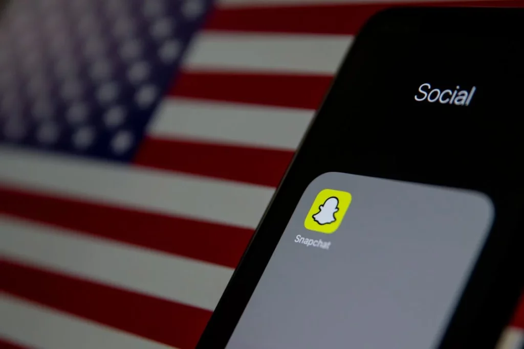 Snapchatting Teen Causes Major Brain Injuries - and Now the Police Want to Use a Textalyzer on You