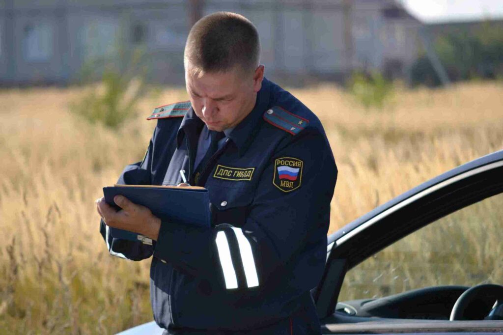 police officer taking notes